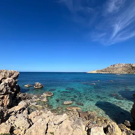 Luxurious 2 Bedroom With Sea View *